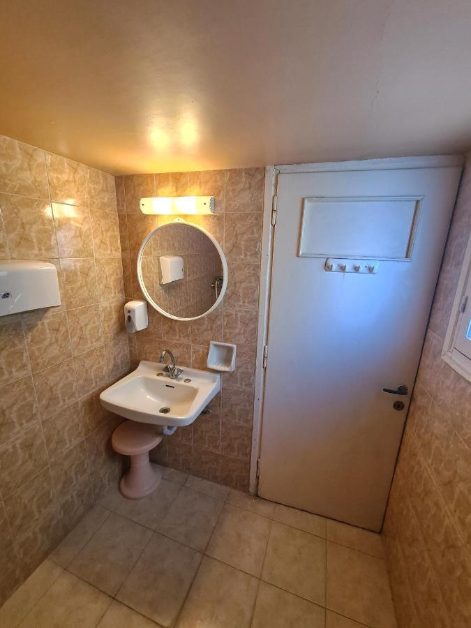 Avrahostelroom Karpathos Exteriör bild