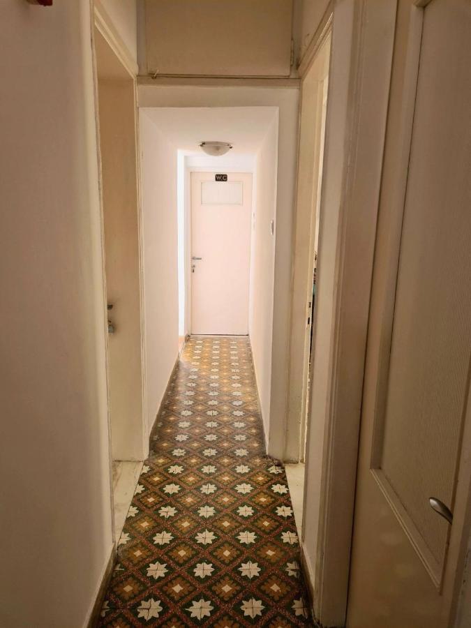Avrahostelroom Karpathos Exteriör bild